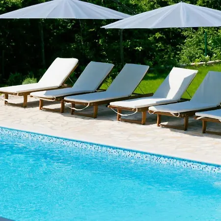 Triton Villa